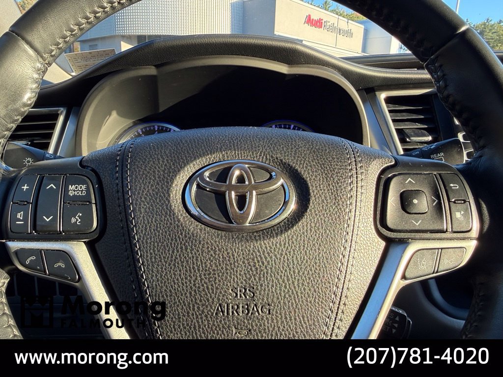 Used 2019 Toyota Highlander XLE AWD/4WD image 47