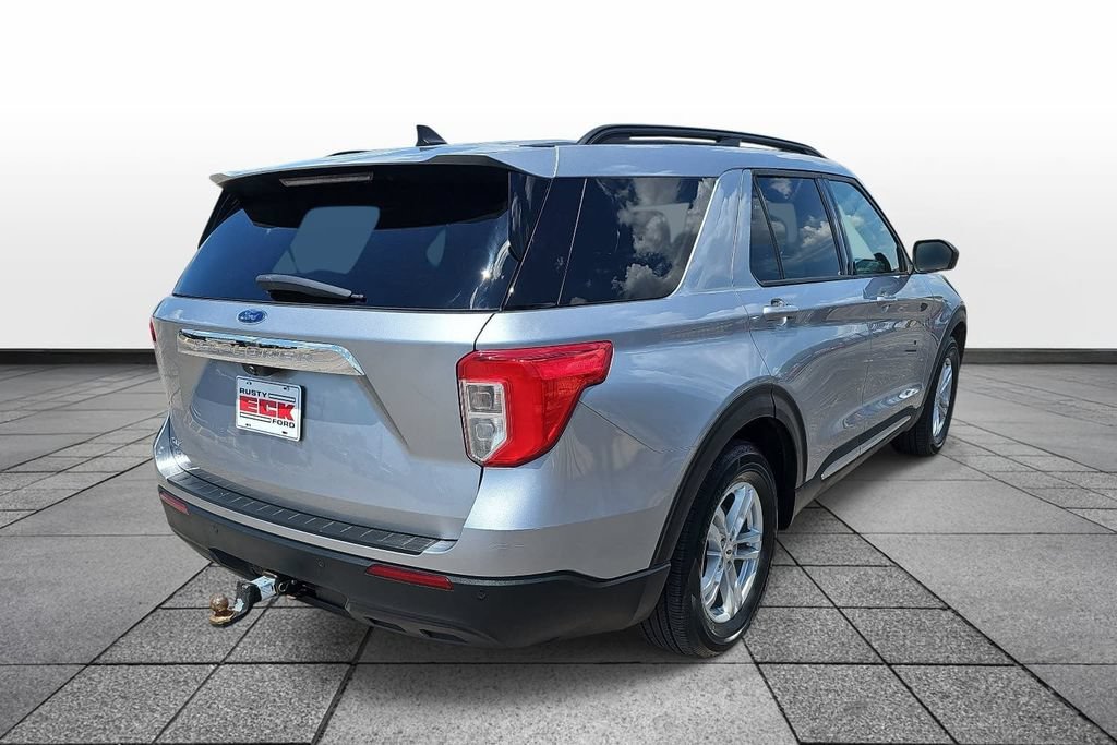 Used 2022 Ford Explorer XLT w/ Class IV Trailer Tow Package RWD image 5