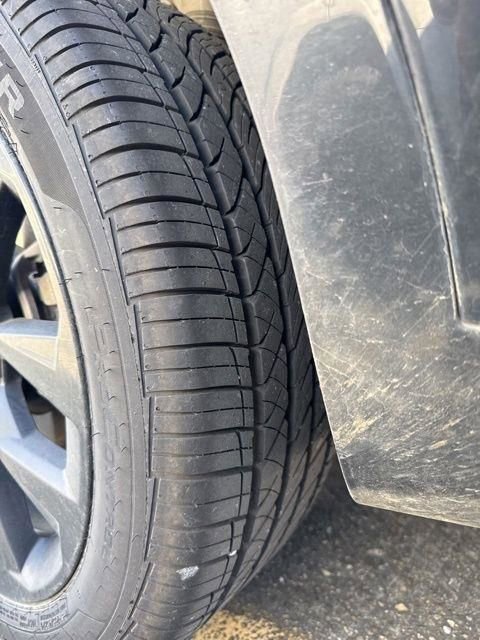 Used 2023 Kia Sorento SX image 12