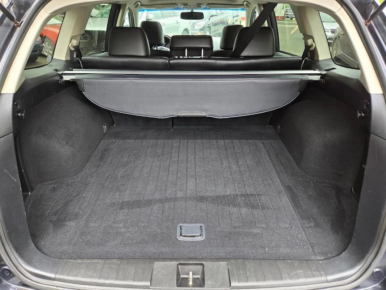 Used 2014 Subaru Outback 2.5i Limited AWD/4WD image 14