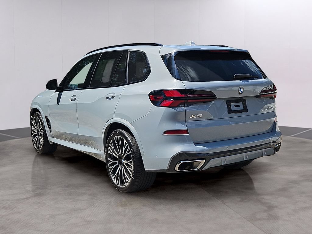Used 2024 BMW X5 xDrive40i w/ Executive Package AWD/4WD image 6