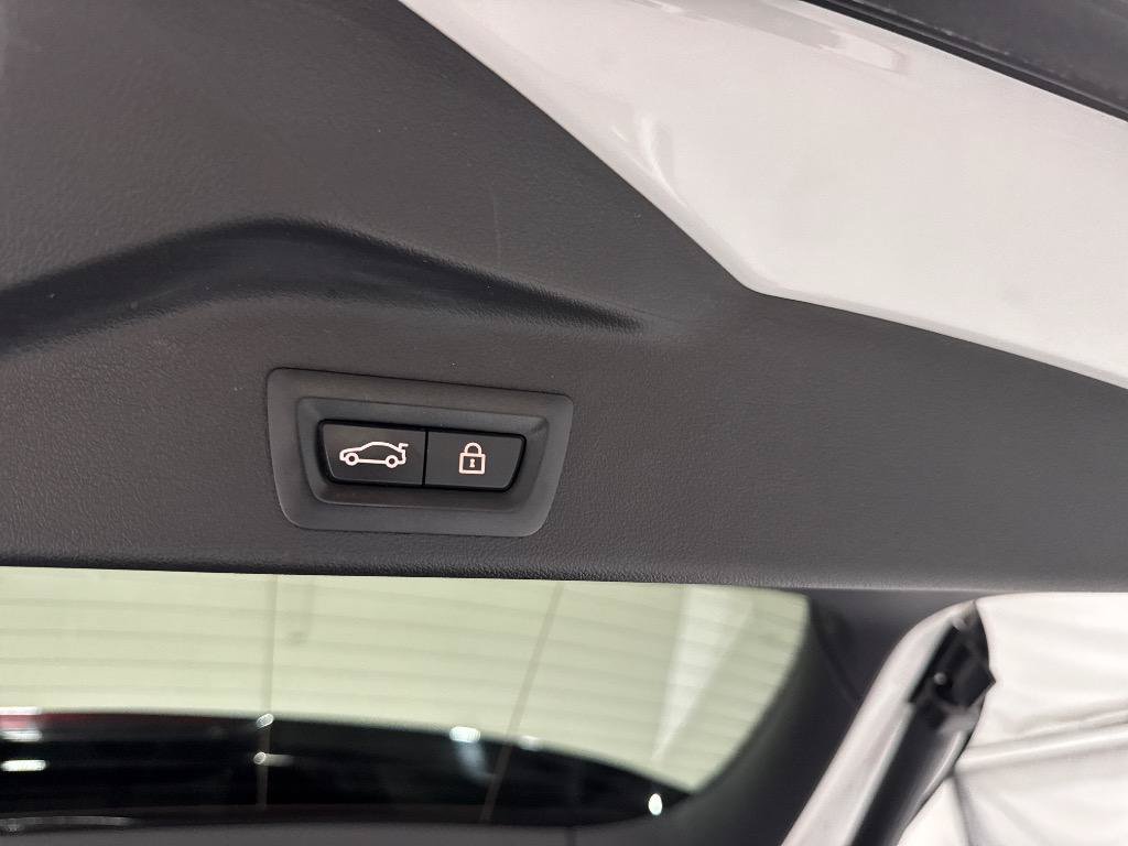 Used 2019 BMW X5 xDrive40i w/ Premium Package 2 AWD/4WD image 75
