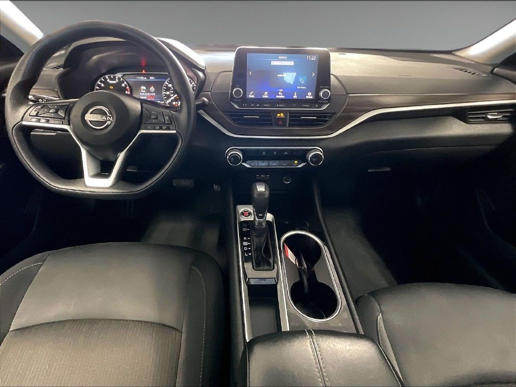 Certified 2024 Nissan Altima 2.5 SV FWD image 21