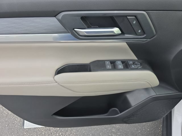 Certified 2025 GMC Terrain Elevation AWD/4WD image 10
