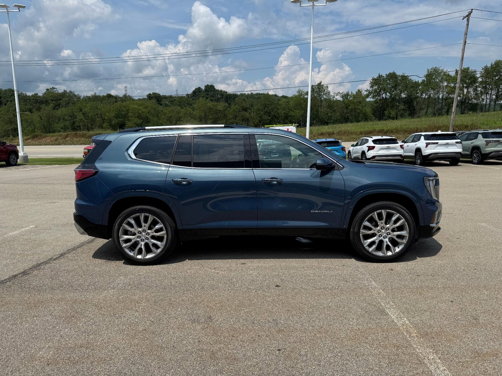 Certified 2025 GMC Acadia Denali w/ Super Cruise Package image 10