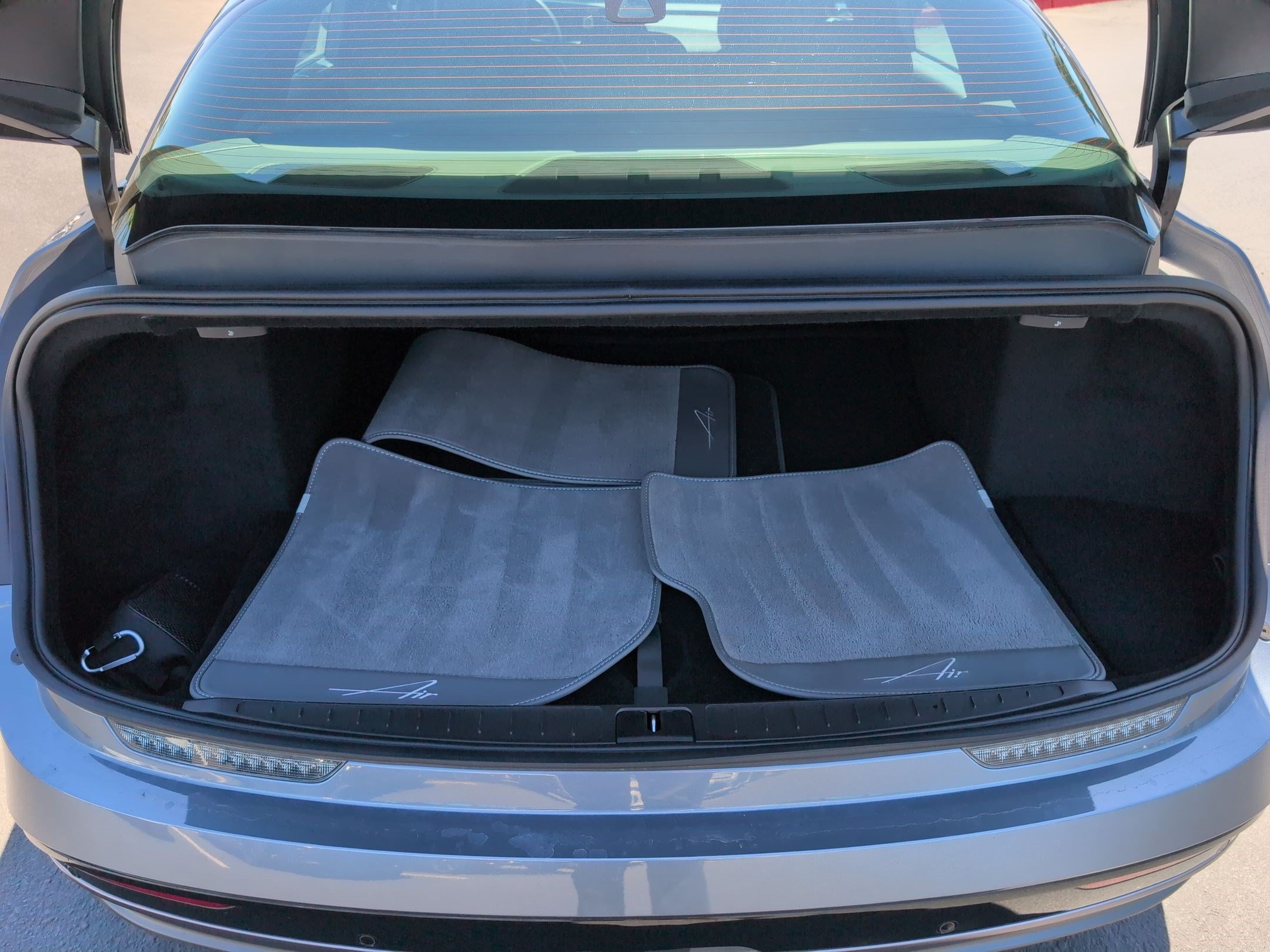 Used 2024 Lucid Air Touring AWD/4WD image 31