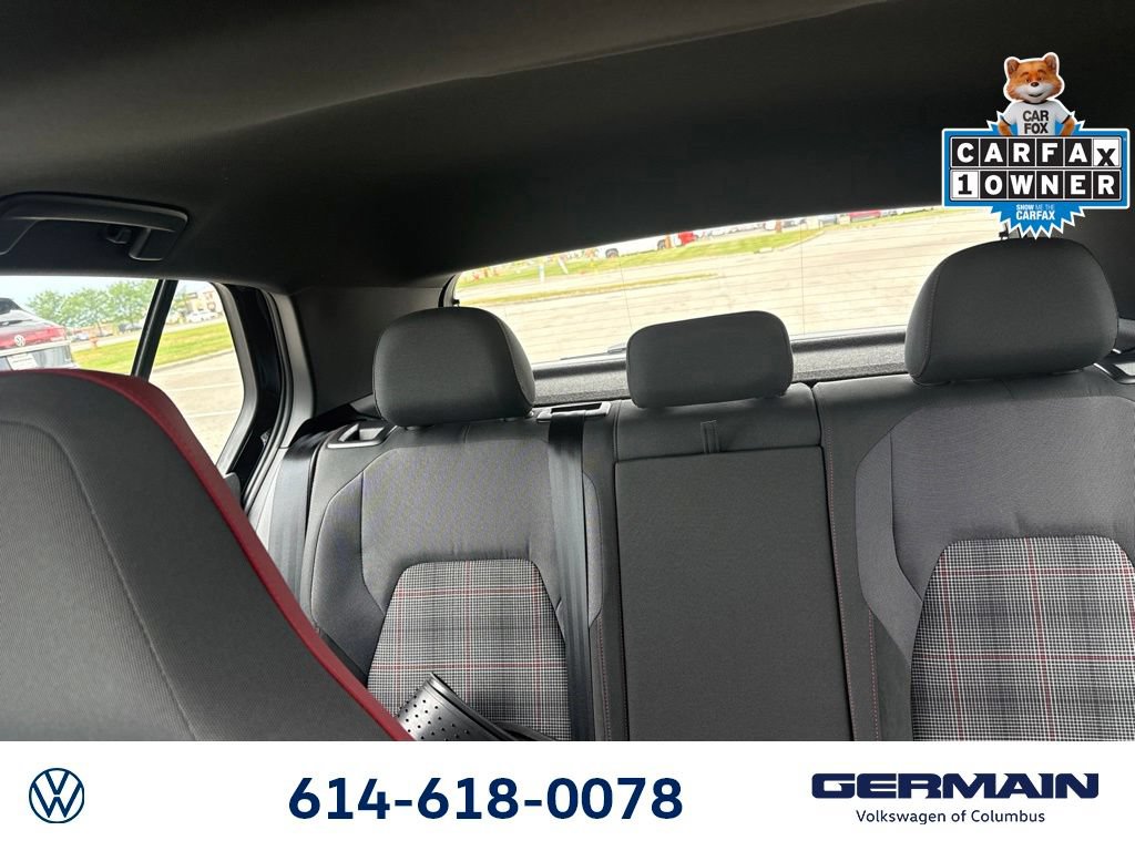 Used 2024 Volkswagen GTI SE FWD image 23