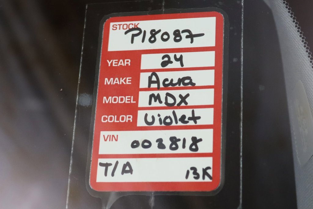 Used 2024 Acura MDX SH-AWD w/ Technology Package image 32