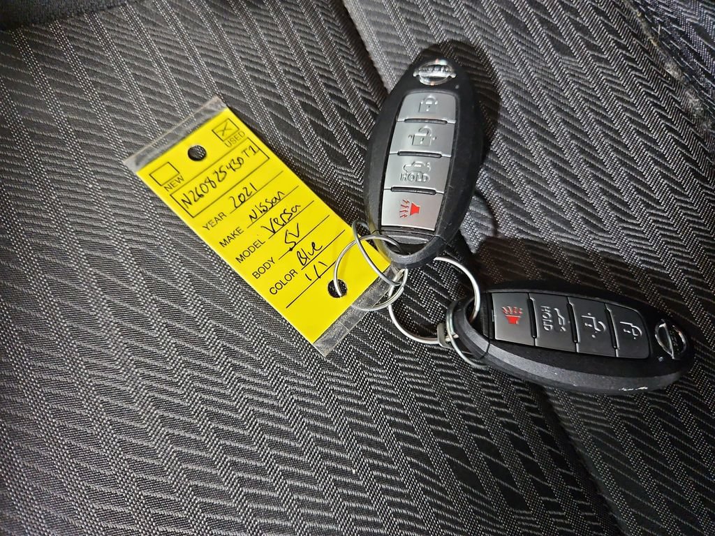 Used 2021 Nissan Versa SV FWD image 28