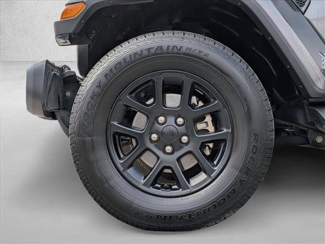 Used 2023 Jeep Gladiator Overland AWD/4WD image 24
