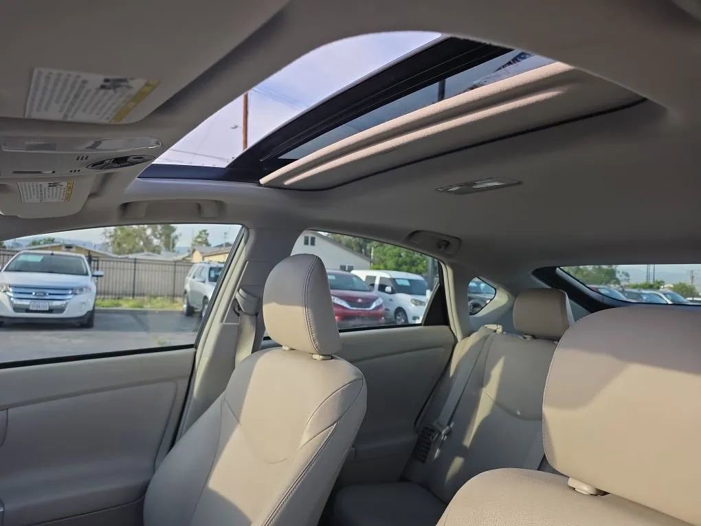 Used 2010 Toyota Prius One FWD image 31