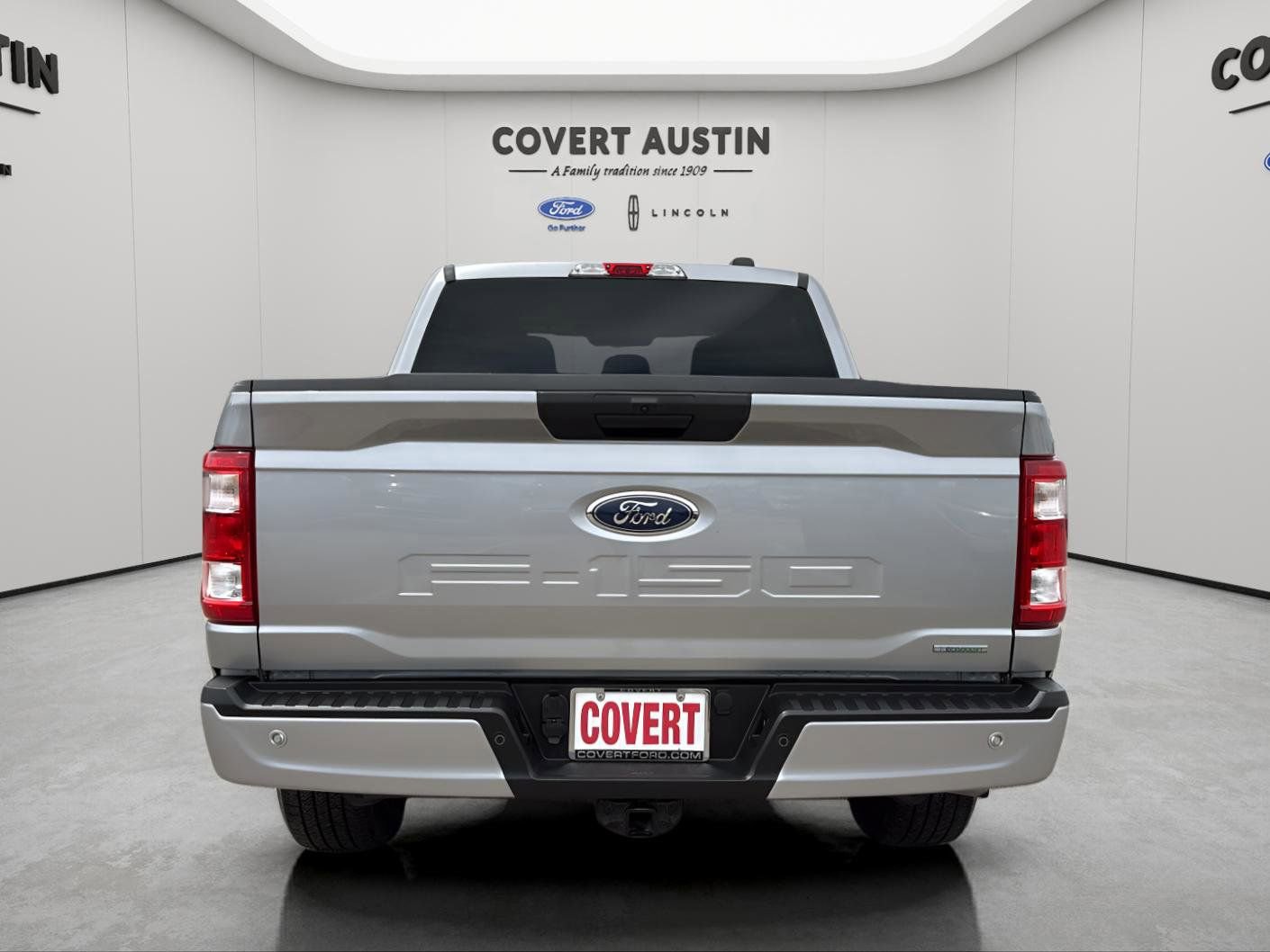 Certified 2022 Ford F150 XL w/ STX Appearance Package image 4