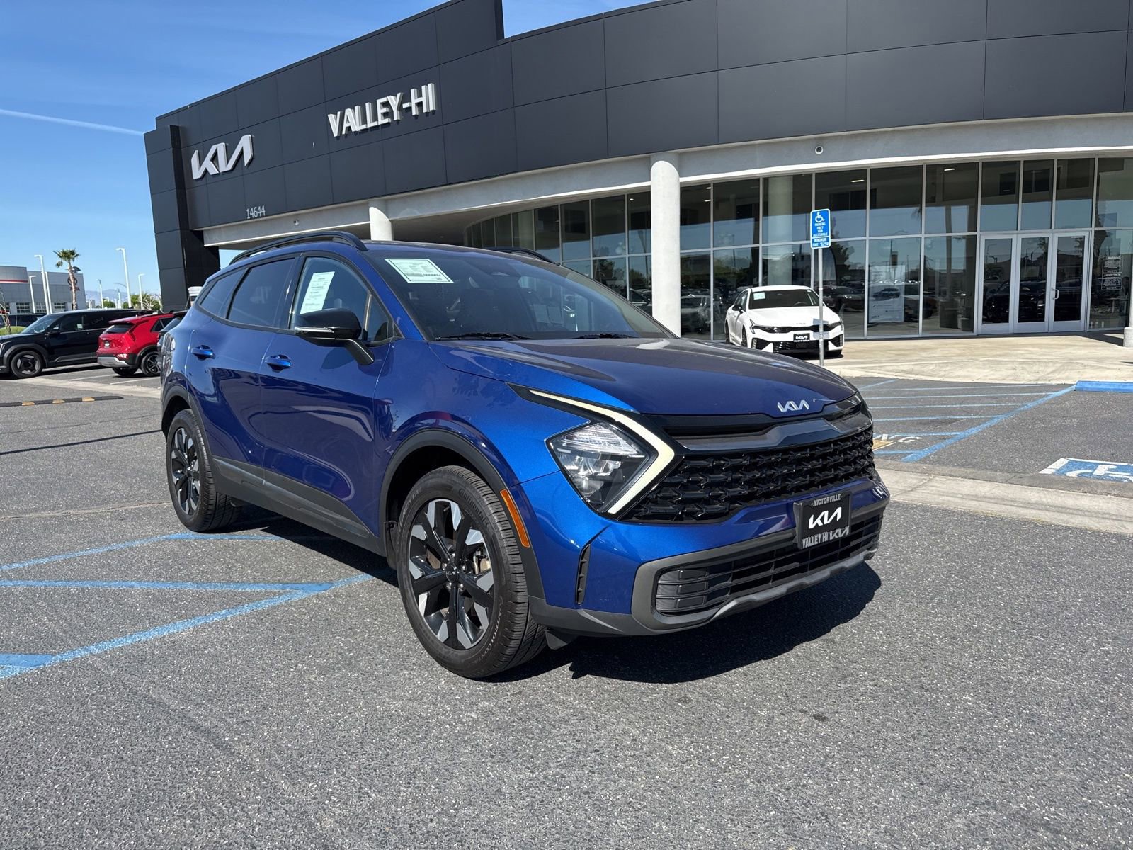 Certified 2023 Kia Sportage X-Line image 3