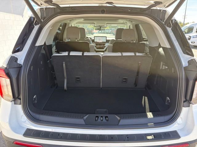 New 2026 Ford Explorer Active image 34
