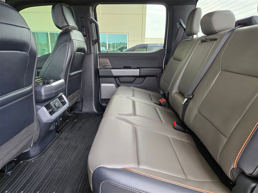 Used 2025 Ford F150 Lariat w/ FX4 Off-Road Package image 15