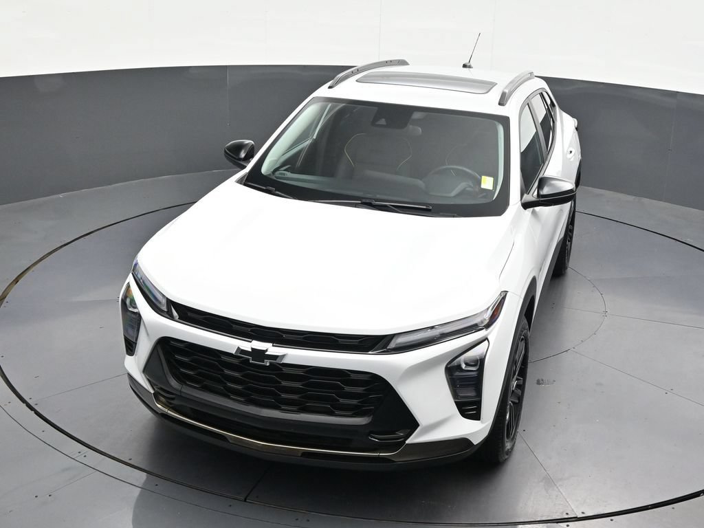 Used 2024 Chevrolet Trax ACTIV w/ Sunroof Package FWD image 23