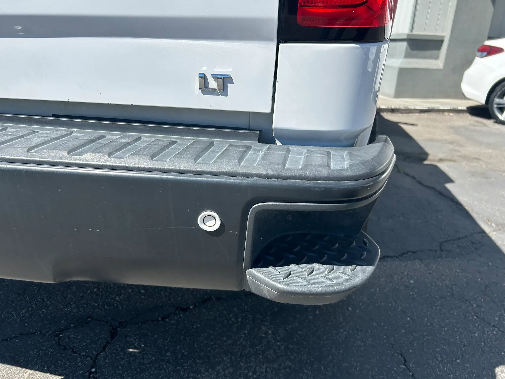 Used 2018 Chevrolet Silverado 1500 LT w/ All Star Edition AWD/4WD image 7