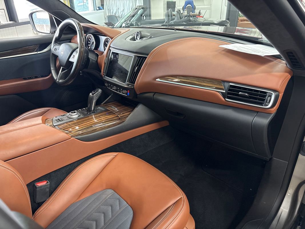 Used 2022 Maserati Levante GT image 48