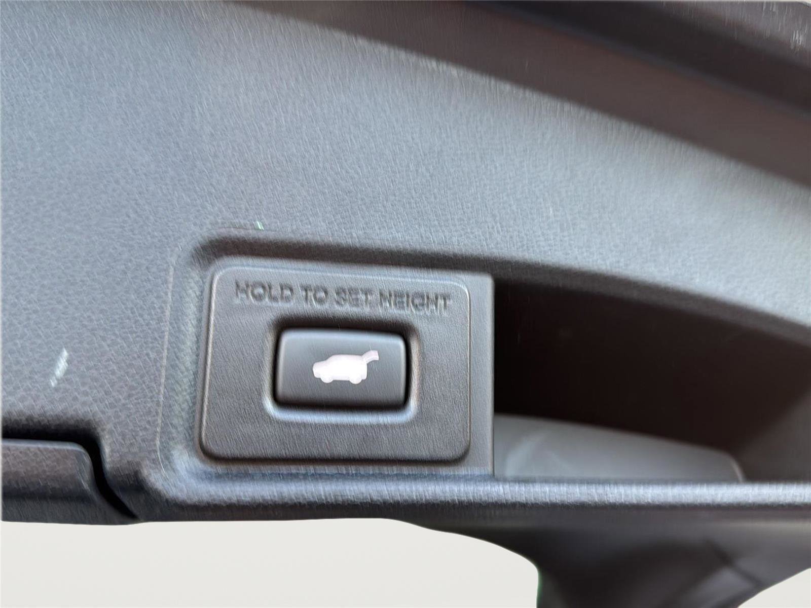 Used 2023 Acura RDX image 24