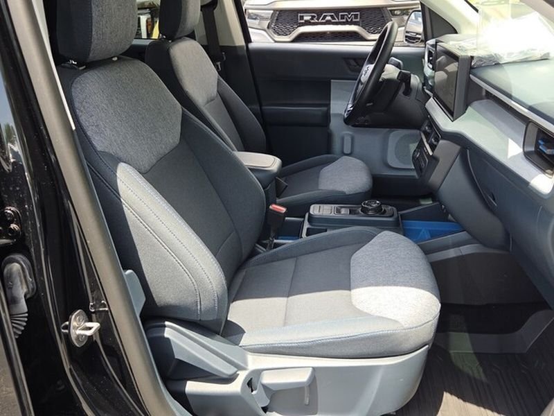 Used 2025 Ford Maverick XLT w/ XLT Luxury Package FWD image 17