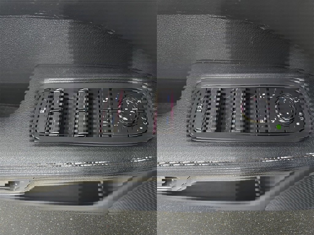 New 2026 Lexus RX 450h AWD image 28