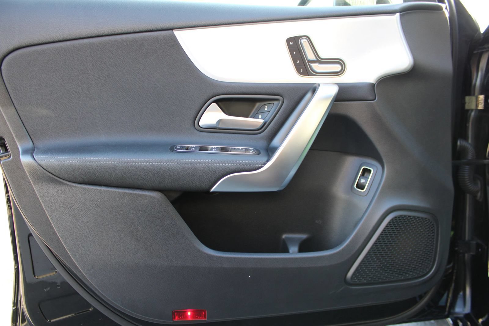 Used 2021 Mercedes-Benz A 220 w/ Premium Package image 17