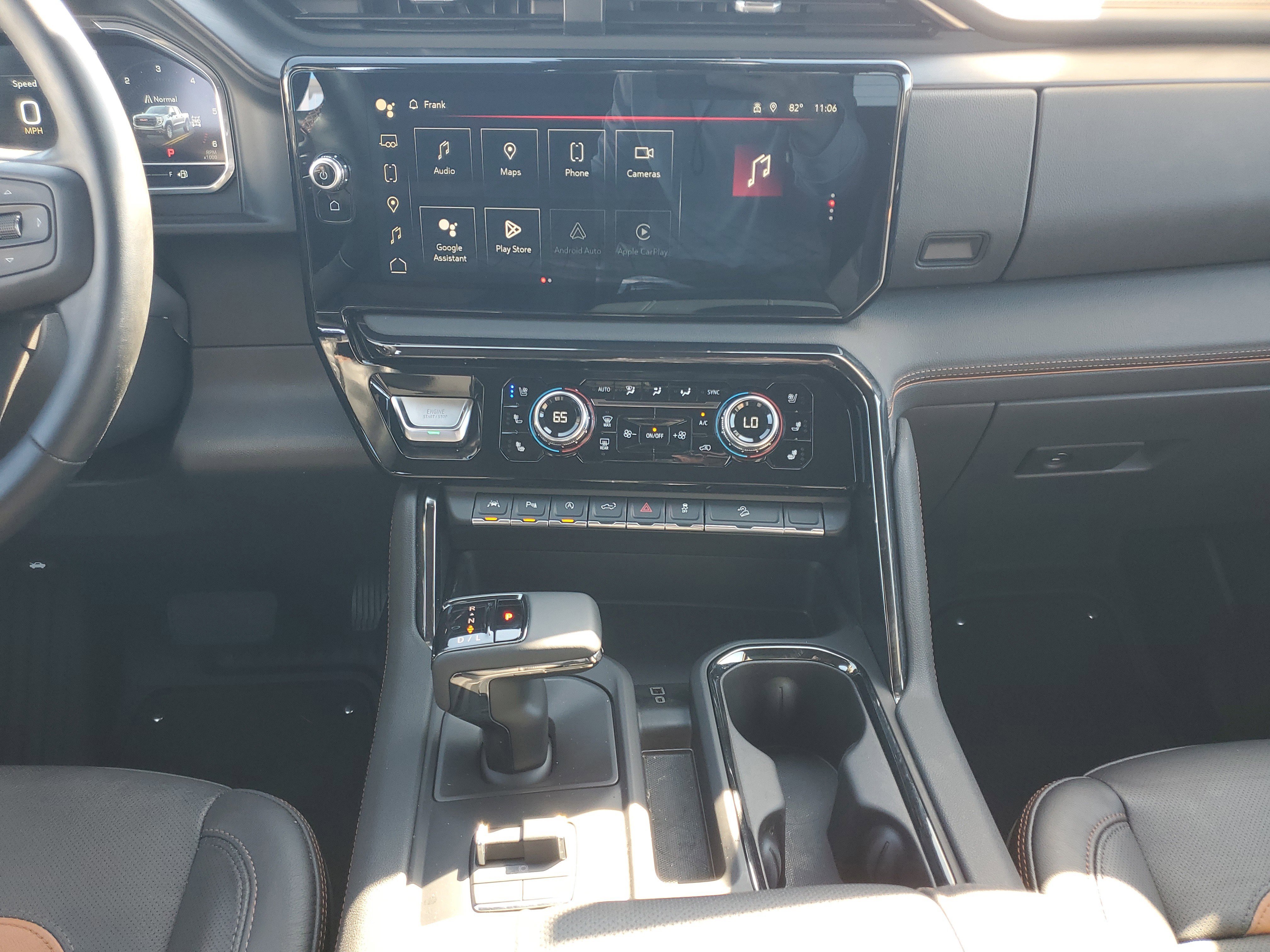 Used 2024 GMC Sierra 1500 AT4 w/ Technology Package image 19