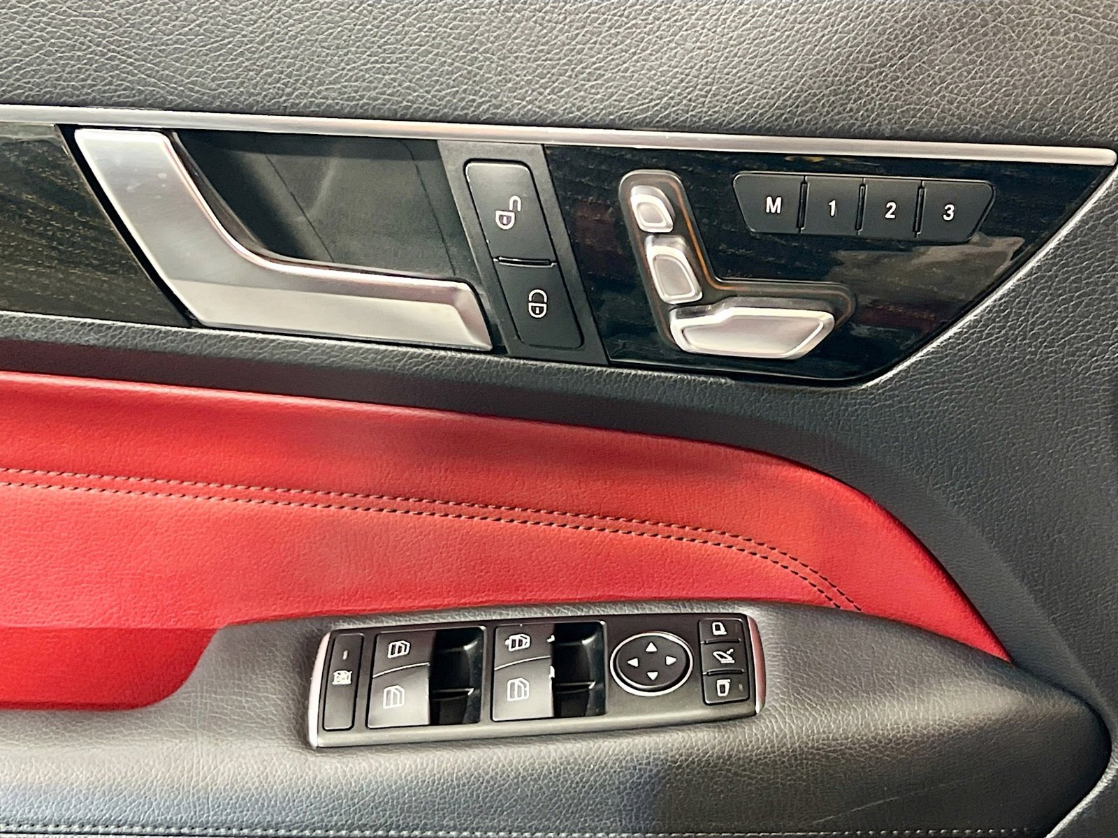 Used 2016 Mercedes-Benz E 400 Cabriolet image 14