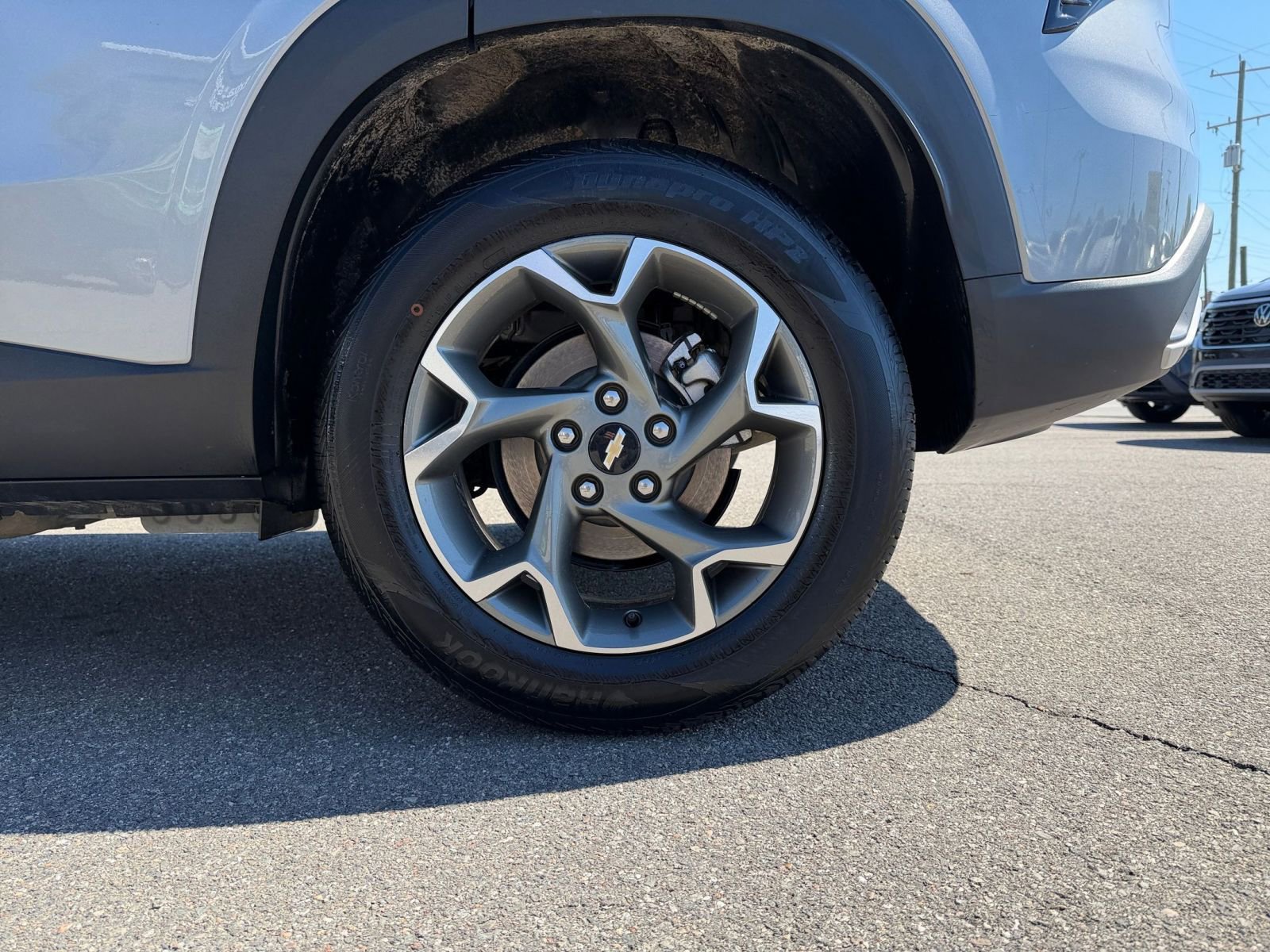 Used 2025 Chevrolet Trax LT image 29