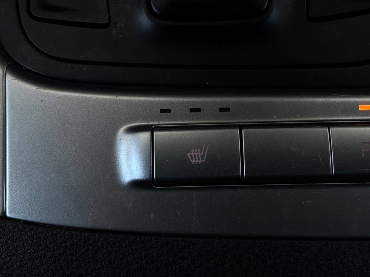 Used 2026 Kia Carnival FWD image 24