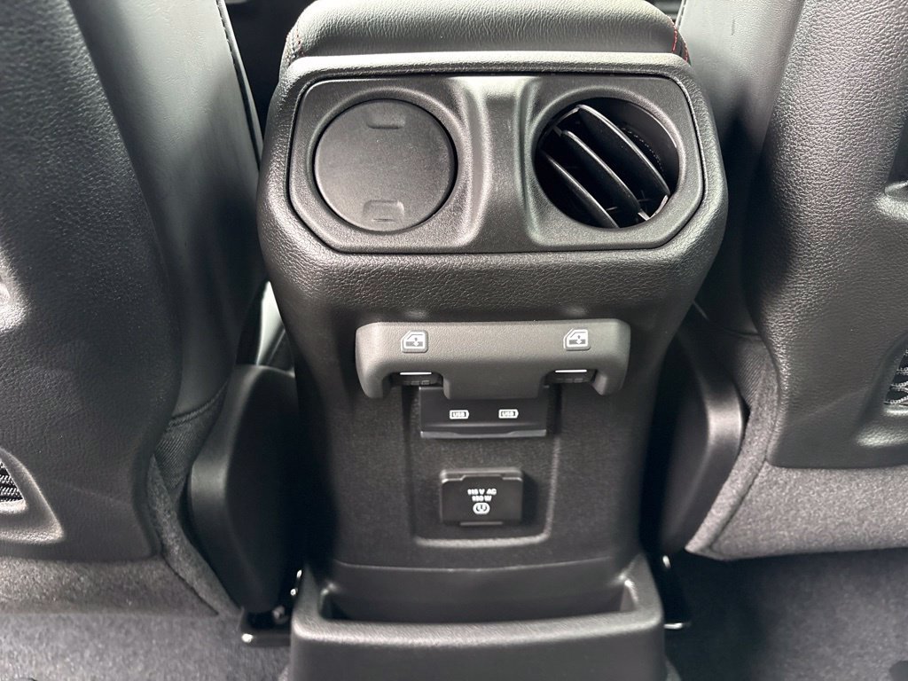 New 2027 Jeep Wrangler Unlimited Rubicon AWD/4WD image 19