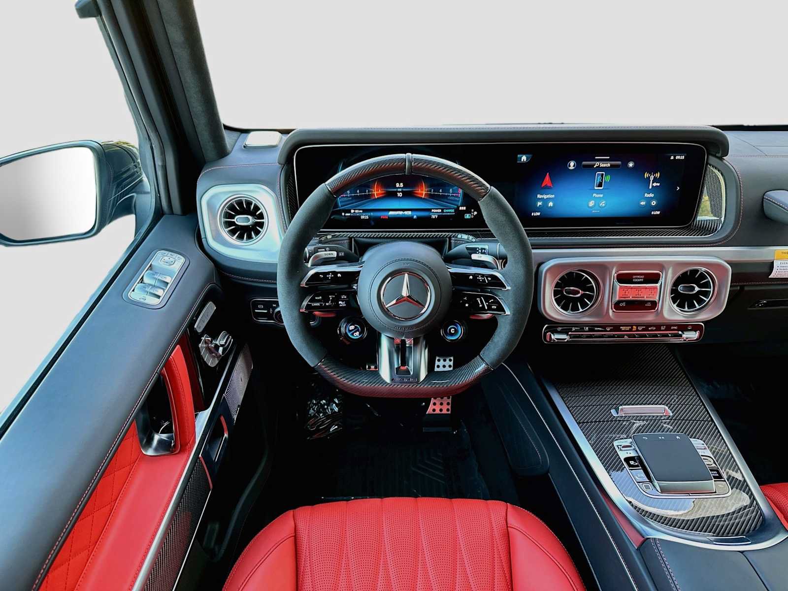 Used 2027 Mercedes-Benz G 63 AMG 4MATIC image 24