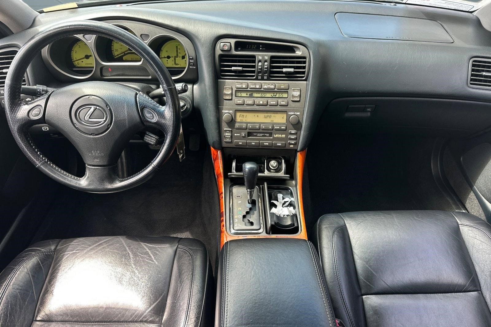 Used 2004 Lexus GS 300 RWD image 16