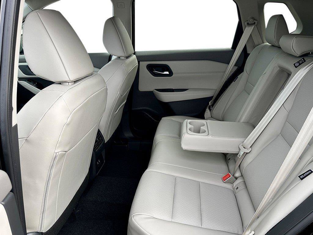 New 2026 Nissan Rogue Dark Armor AWD/4WD image 29