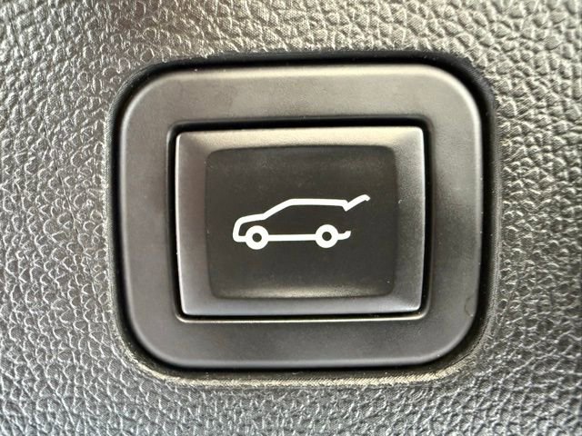 Used 2023 Chevrolet Tahoe High Country image 57