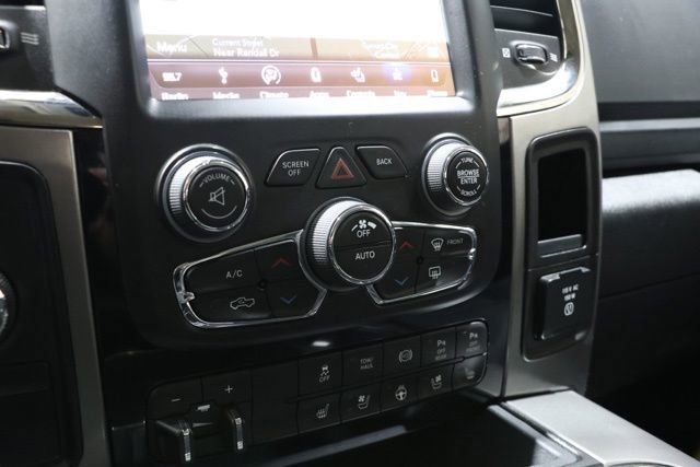 Used 2018 RAM 2500 Laramie w/ Sport Appearance Group AWD/4WD image 29