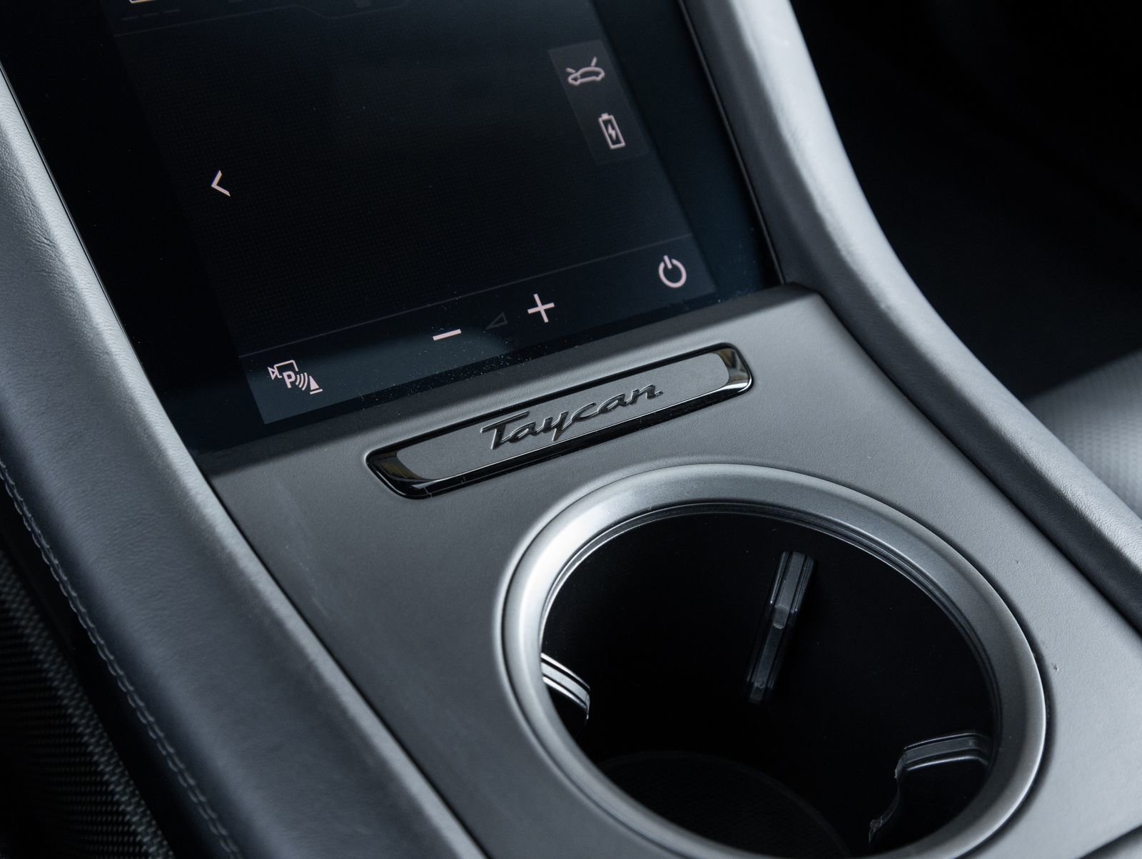 Certified 2021 Porsche Taycan Turbo S image 28