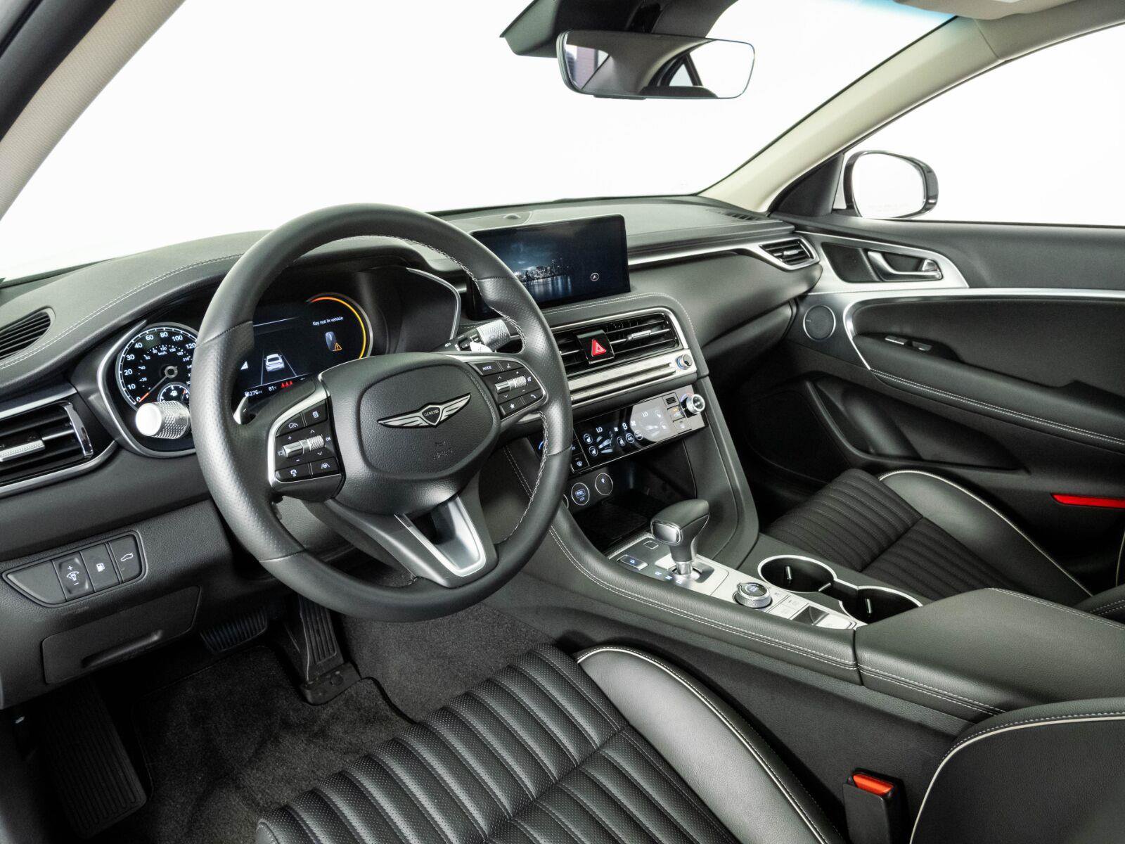 Used 2026 Genesis G70 2.5T Prestige RWD image 4