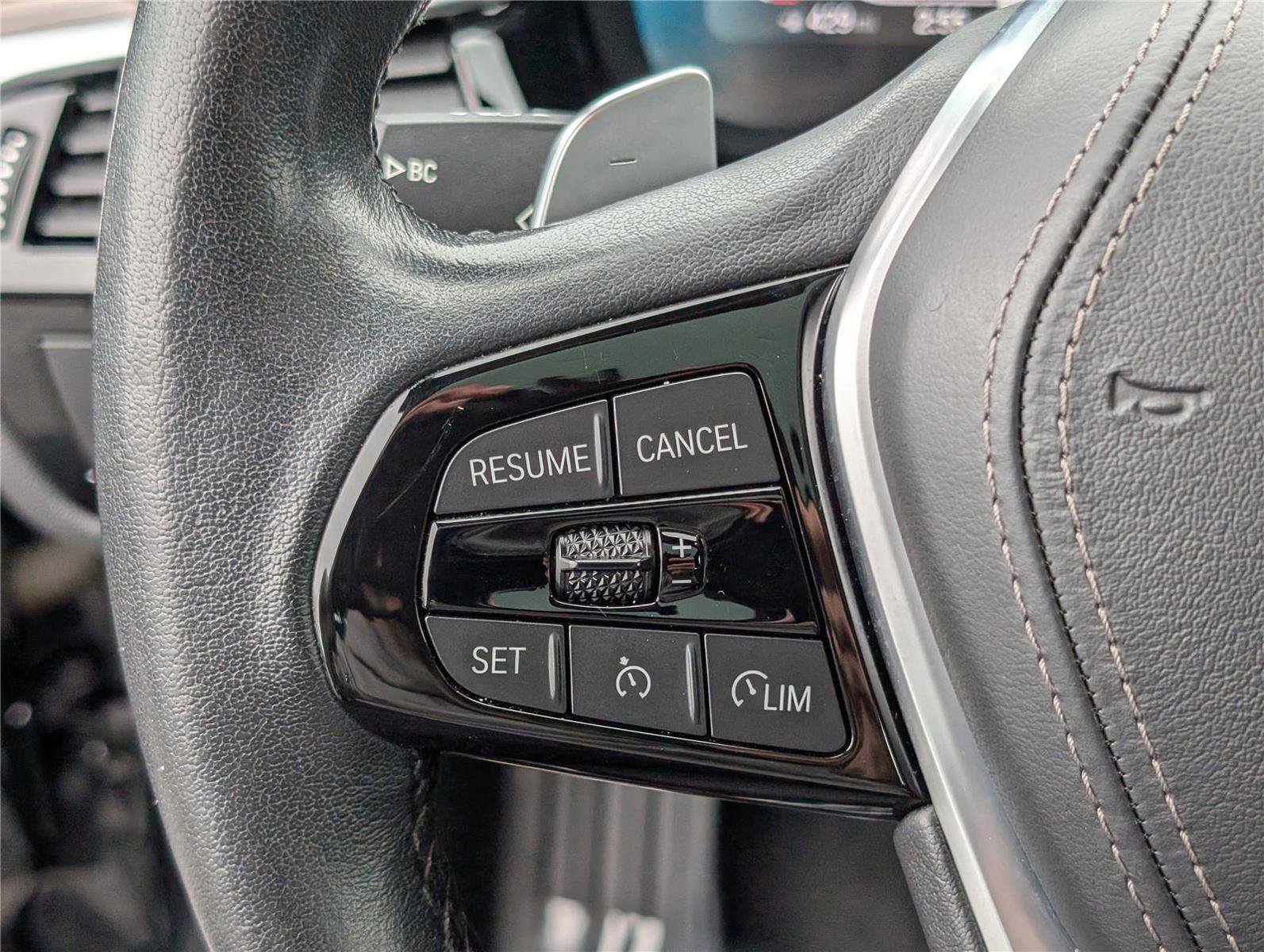 Used 2022 BMW 530i xDrive w/ Premium Package image 22