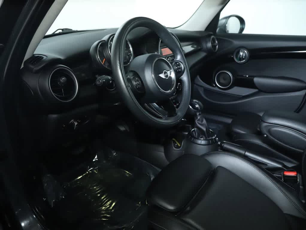Used 2015 MINI Cooper S image 18