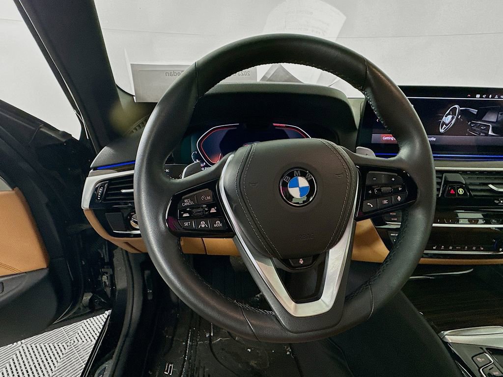 Used 2023 BMW 530i xDrive w/ Executive Package image 15