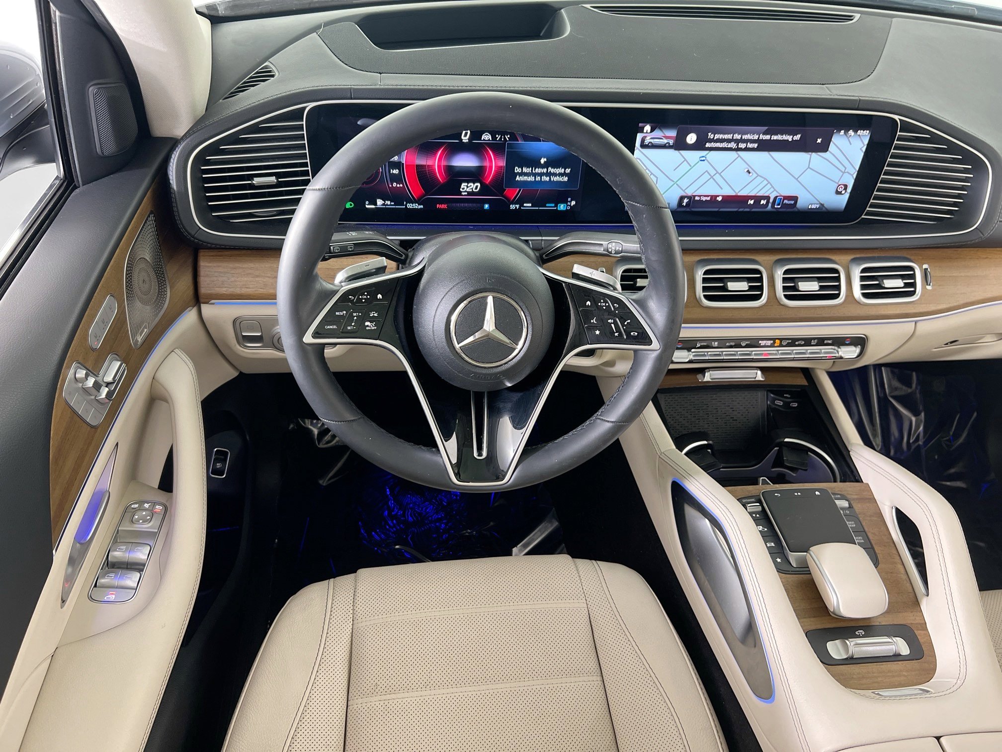 Used 2024 Mercedes-Benz GLS 450 4MATIC image 23