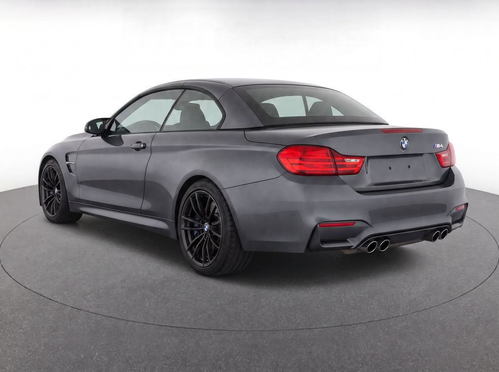 Used 2016 BMW M4 Convertible RWD image 5