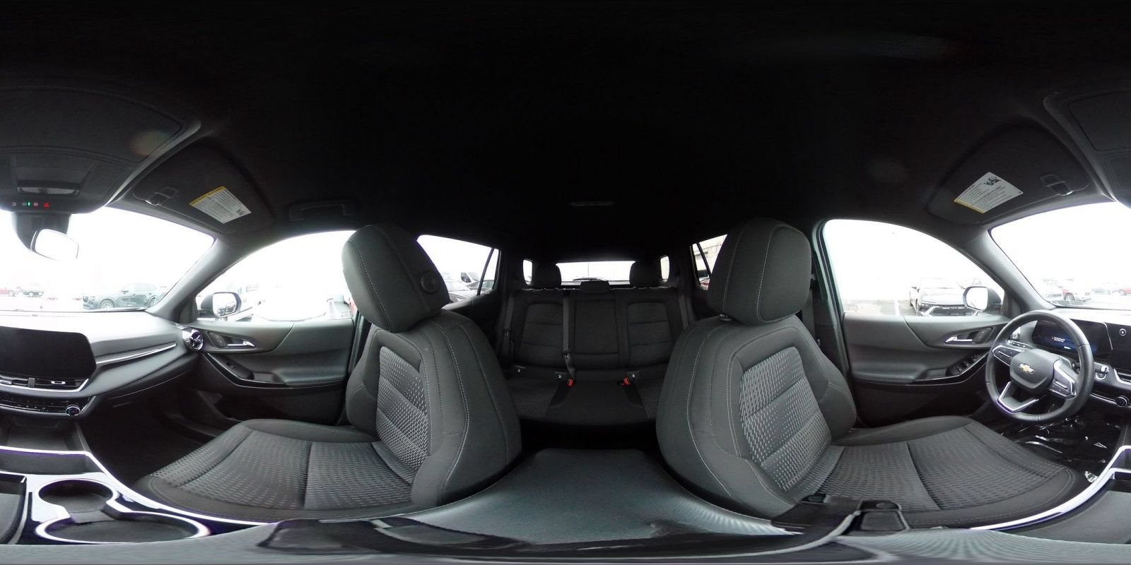 Used 2025 Chevrolet Equinox LT FWD image 42