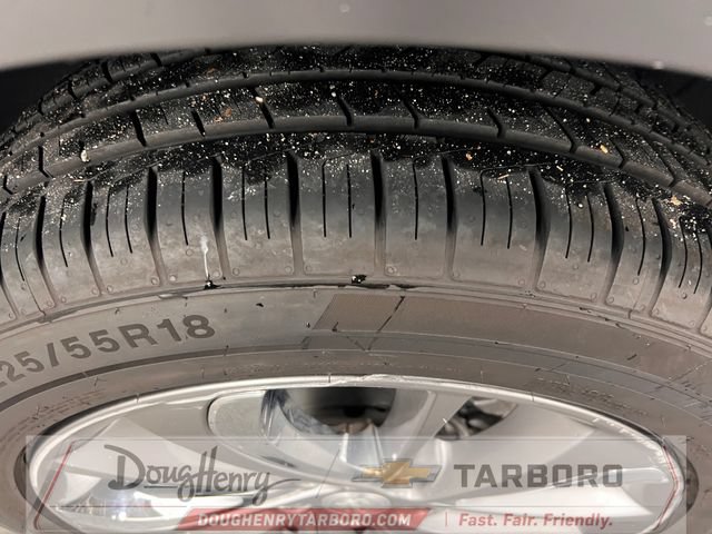 Used 2021 Buick Encore GX Essence w/ Advanced Technology Package FWD image 22