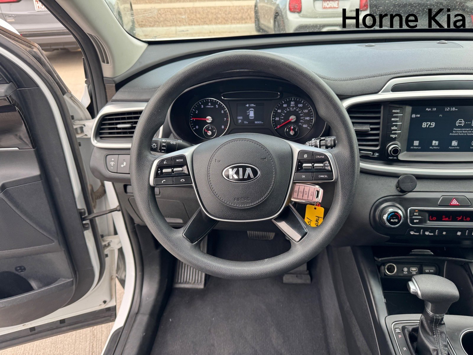 Used 2019 Kia Sorento LX image 16