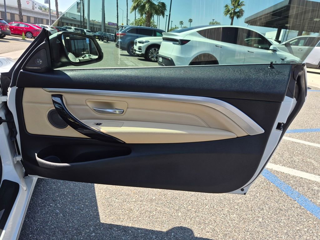Used 2020 BMW 430i Coupe w/ Convenience Package image 26