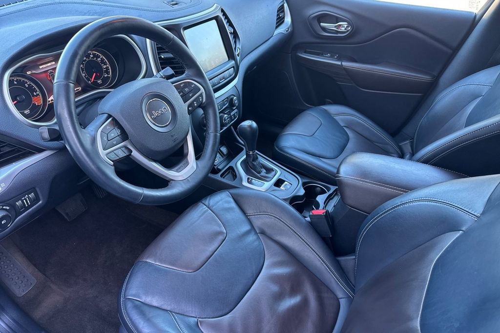 Used 2014 Jeep Cherokee Limited w/ Technology Group image 9