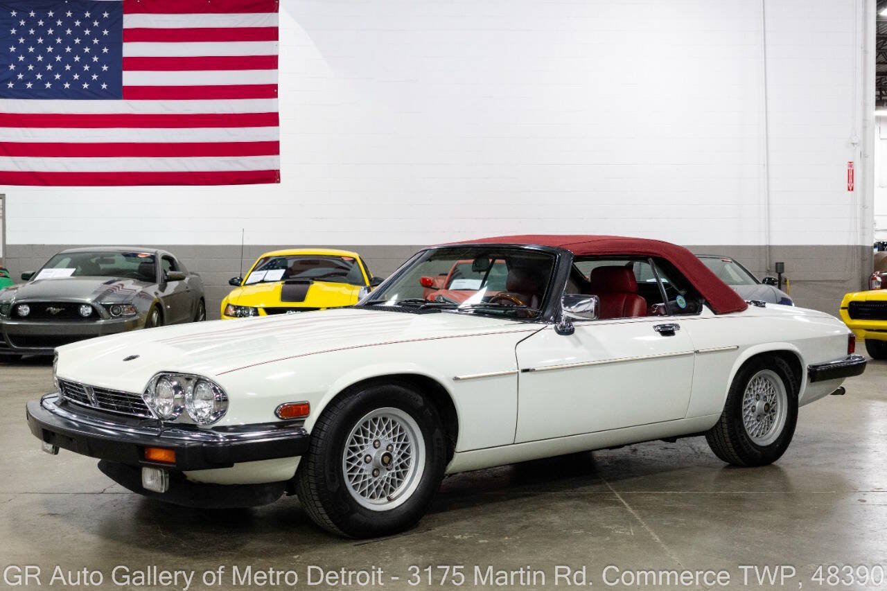 Used 1989 Jaguar XJS V12 Convertible RWD image 3