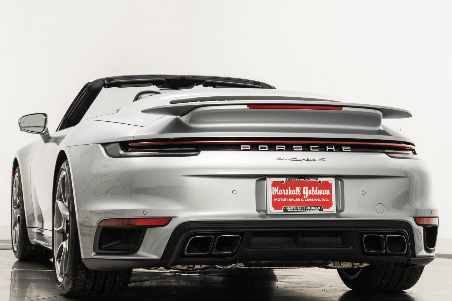 Used 2022 Porsche 911 Turbo S AWD/4WD image 7